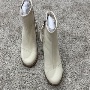 Toms Ivory Ankle Boots